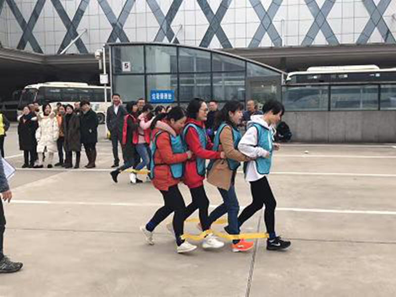 南昌長運(yùn)工會舉辦慶“三八”女職工趣味活動(dòng)