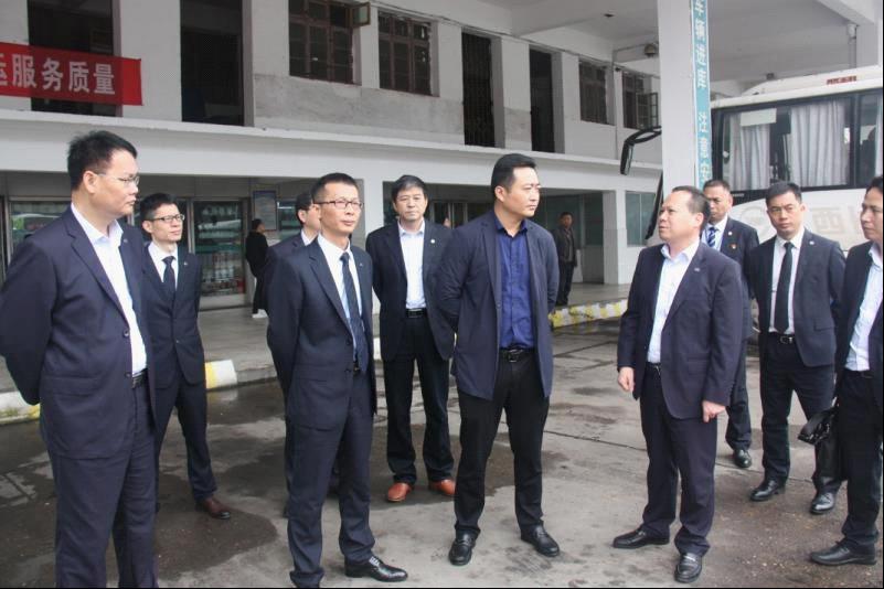 江西長(zhǎng)運(yùn)黨委書(shū)記、董事長(zhǎng)王曉赴吉安調(diào)研