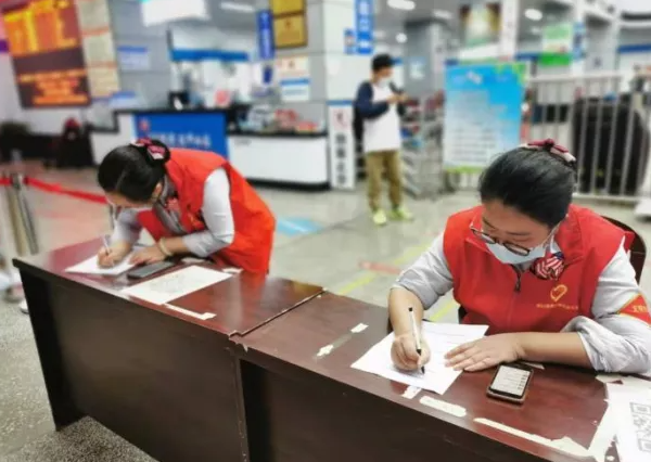 都市城際公交 青山客運(yùn)分公司組織開展全國文明城市創(chuàng)建應(yīng)知應(yīng)會測試活動