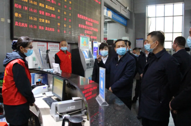 一線(xiàn)報(bào)道 || 九江市委常委、宣傳部部長(zhǎng)孫金淼督查九江長(zhǎng)途汽車(chē)站文明創(chuàng)建工作