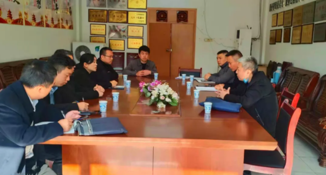 景德鎮(zhèn)長運 股份定制業(yè)務事業(yè)部、機務技術部調(diào)研定制班線發(fā)展、車輛購置等工作