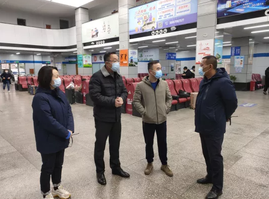 劉磊檢查指導(dǎo)青山客運站、徐坊客運站文明創(chuàng)建等工作