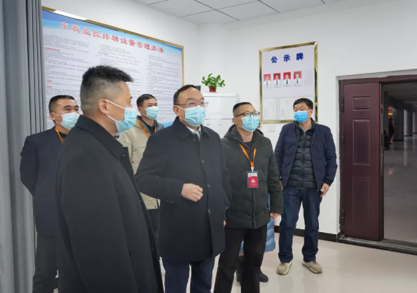 胡維泉一行蒞臨鷹潭長運(yùn)、鷹潭公交督導(dǎo)安全生產(chǎn)工作