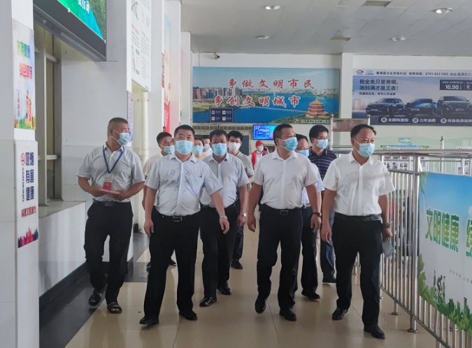 鷹潭市交通運輸局領(lǐng)導(dǎo)督導(dǎo)鷹潭客運站疫情防控工作