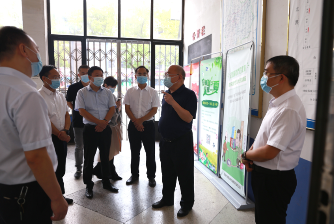省委宣傳部領(lǐng)導(dǎo)深入萍鄉(xiāng)長(zhǎng)運(yùn)督導(dǎo)文明創(chuàng)建、疫情防控工作