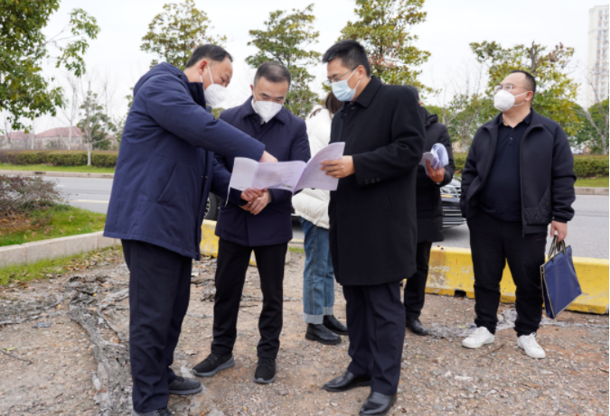 劉磊督導鷹潭長運、鷹潭公交春運工作 肖良芝陪同