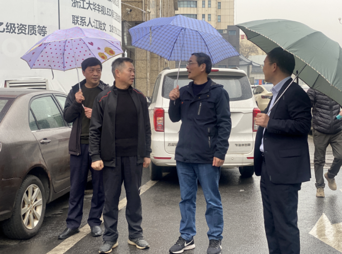 南昌紀(jì)檢派駐組檢查長運物業(yè)、都市城際公交“兩會”期間安全生產(chǎn)、值班值守工作