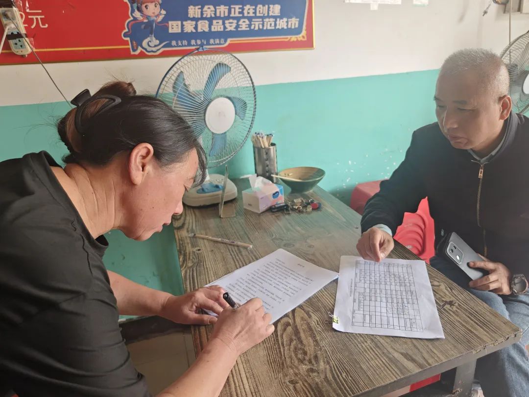 新余長運 開展“攜手創(chuàng)衛(wèi)、共建共享”創(chuàng)衛(wèi)宣傳活動