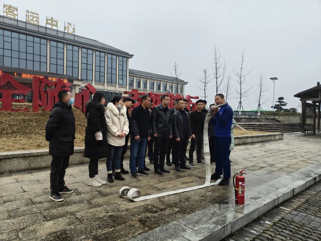 撫州長運(yùn)：崇仁分公司開展消防知識及應(yīng)急演練培訓(xùn)