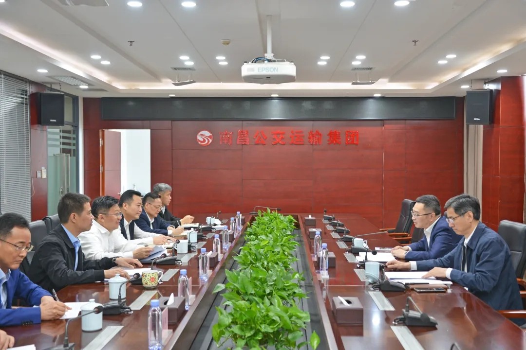 趙捷一行調(diào)研督導長運、公交假日安全營運工作 王曉陪同