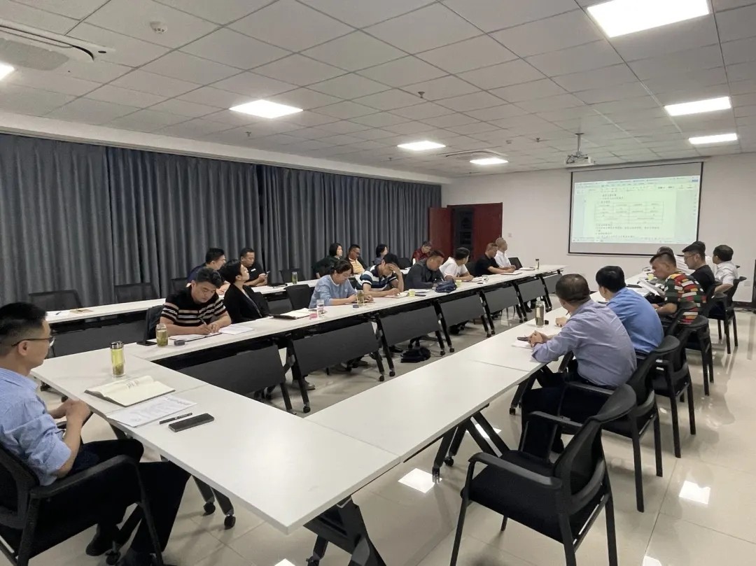 馬鞍山長客:召開5月份安全、消防、機務(wù)工作例會