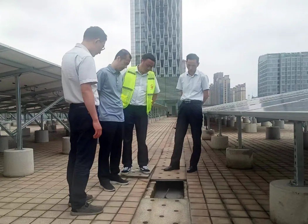 都市城際公交：開展暴雨、強(qiáng)對流等惡劣天氣的督查