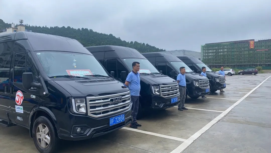 撫州長運(yùn):撫州—樂安首條定制客運(yùn)班線開通!可靈活選擇站點(diǎn)
