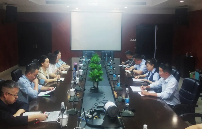 傅琳雁督導(dǎo)九江長運(yùn)財(cái)務(wù)、資產(chǎn)檢查暨廉政巡查“回頭看”工作