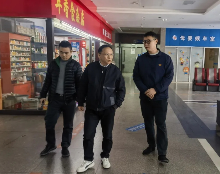 劉志堅檢查都市城際公交車站環(huán)境衛(wèi)生、服務(wù)質(zhì)量工作