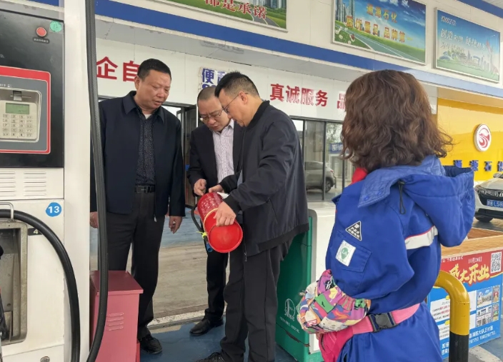 贛州方通：開展安全大排查 密織清明“防護(hù)網(wǎng)”