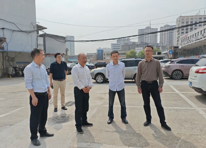 黃俊督導(dǎo)長(zhǎng)運(yùn)物業(yè)生產(chǎn)經(jīng)營和消防安全工作