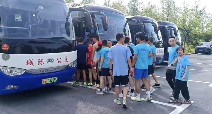 九江長(zhǎng)運(yùn)：湖口公司助力城市樂跑賽