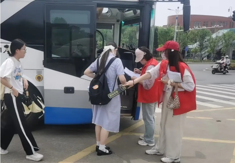 馬鞍山長(zhǎng)客：“校園直通車”服務(wù)成效顯著