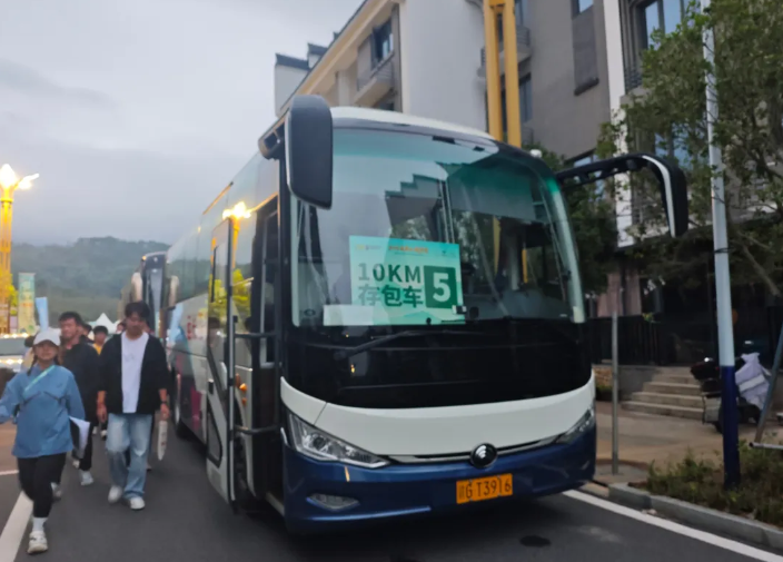 九江長運：圓滿完成永修云居山越野賽用車保障任務(wù)