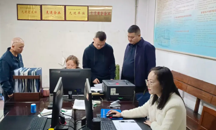 萍鄉(xiāng)長運(yùn)：開展安全生產(chǎn)排查