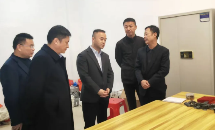 劉磊、占梁調(diào)研上饒汽運(yùn)鉛山片區(qū)