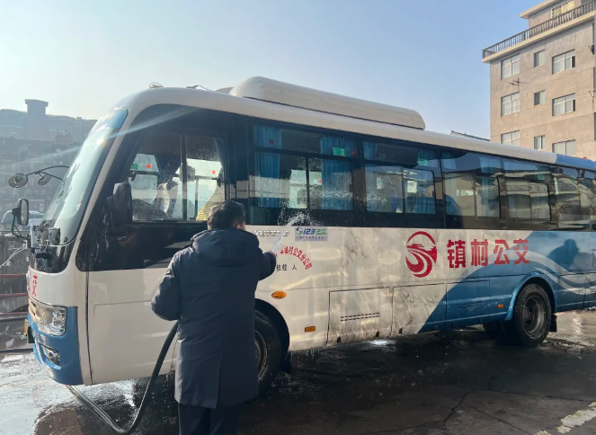 上饒汽運 堅守服務(wù)初心，繪就出行暖景