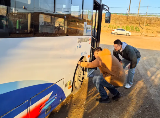 當(dāng)涂長客開展車輛技術(shù)狀況專項檢查活動