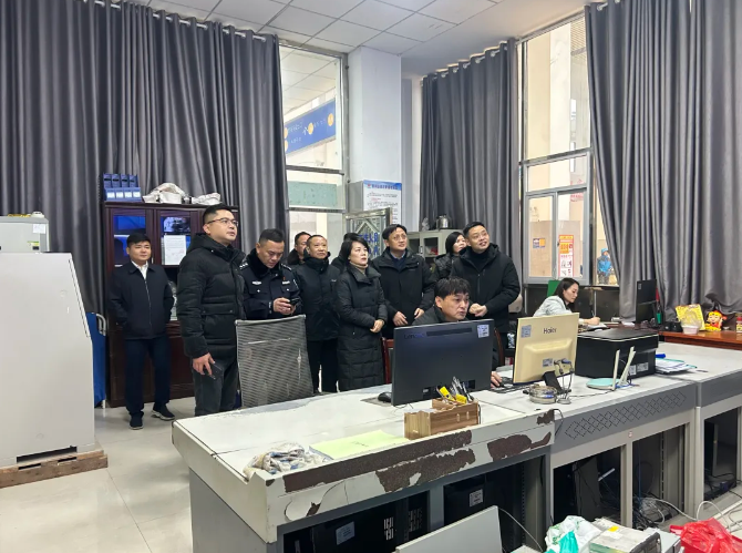 鄱陽縣安委辦檢查組到鄱陽長運(yùn)開展安全督導(dǎo)檢查