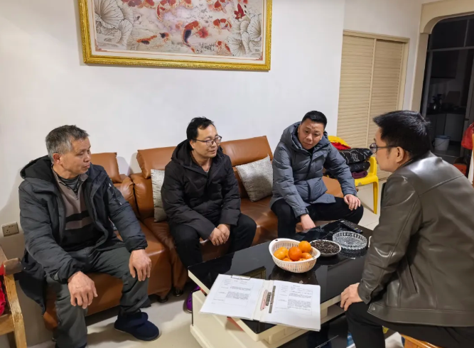 黎川分公司開(kāi)展駕駛員家訪工作