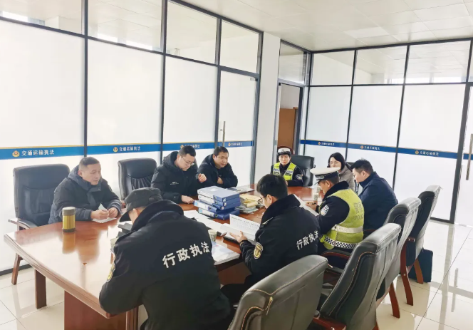 馬鞍山多部門聯(lián)合開展客運包車業(yè)務安全檢查