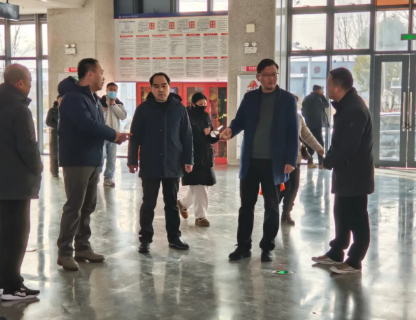馬鞍山長客 含山交通運輸局領導督導含山中心客運站春運工作