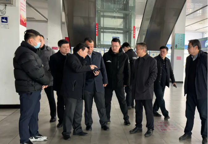 馬鞍山長(zhǎng)客 市領(lǐng)導(dǎo)到馬鞍山汽車(chē)客運(yùn)站督查 筑牢春運(yùn)安全防線