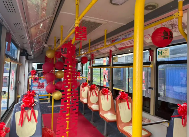 景德鎮(zhèn)長運：公交婚車全新上線，引領(lǐng)文明婚嫁新風(fēng)尚